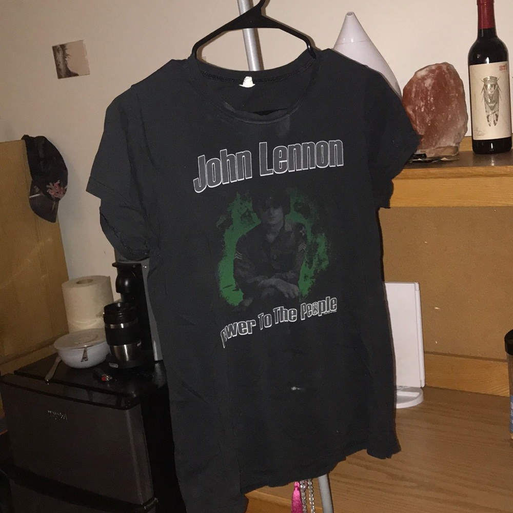 Black t-shirt